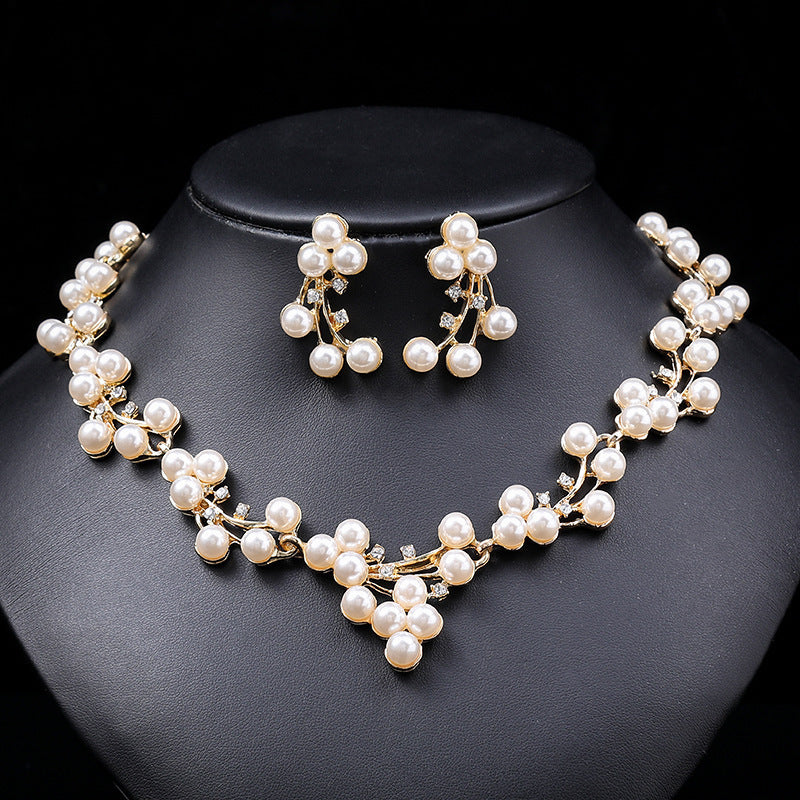 Pearl & Rhinestone Earring and Necklace Set