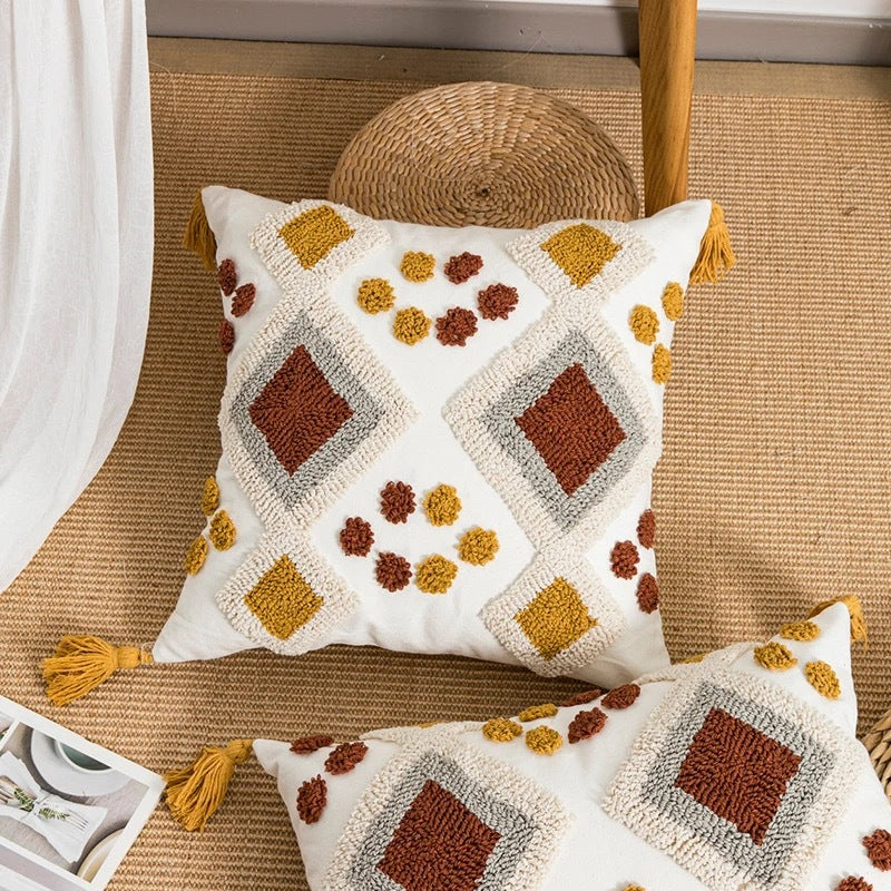 Bohemian-style Circular Velvet Embroidered Ethnic Tassel Throw Pillow Cover