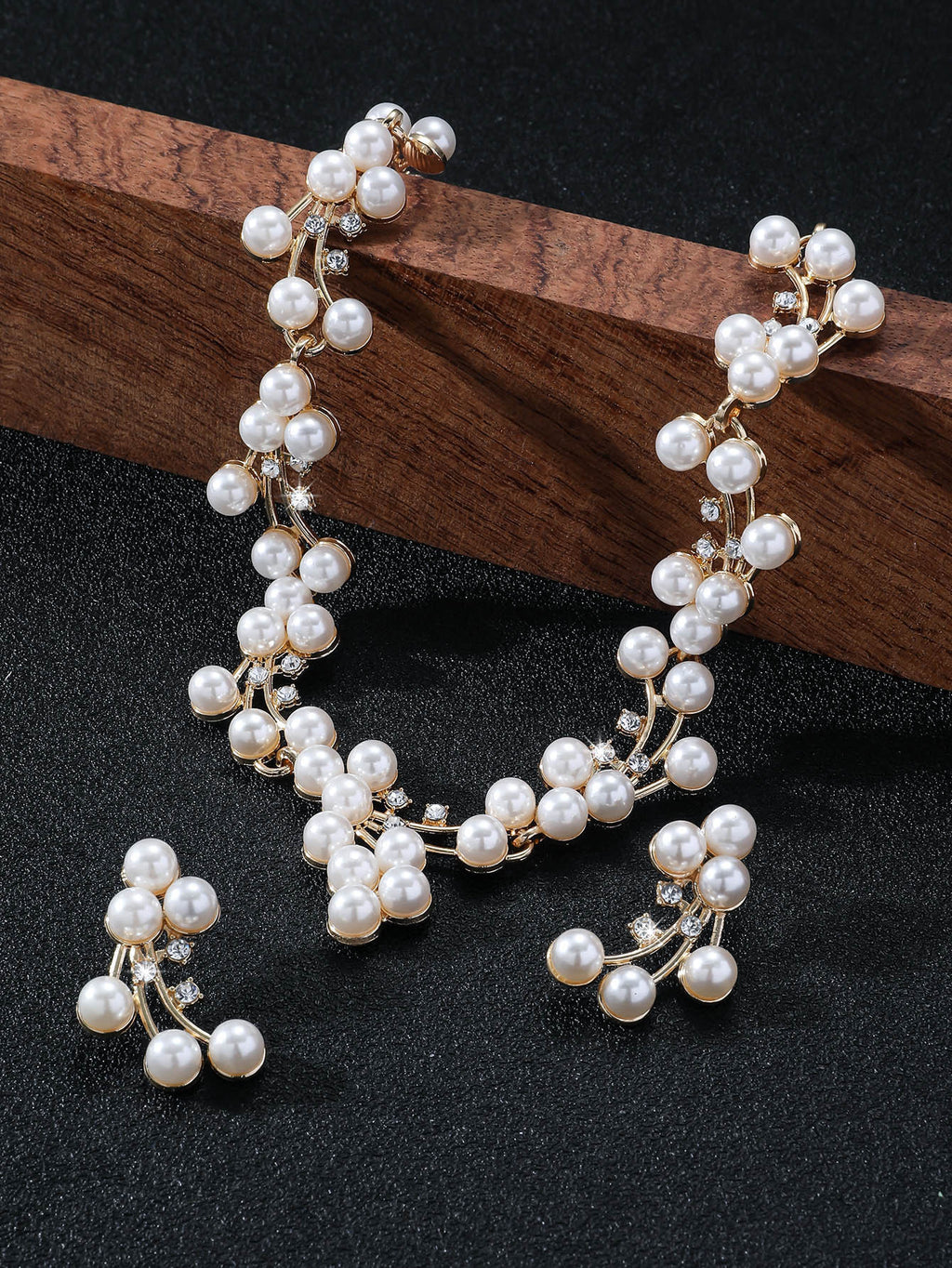 Pearl & Rhinestone Earring and Necklace Set